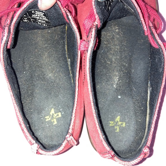 Dr Martens Vinnie Low Top Lace Up Red Black Brown EU43 M10 W11 - Picture 3 of 14